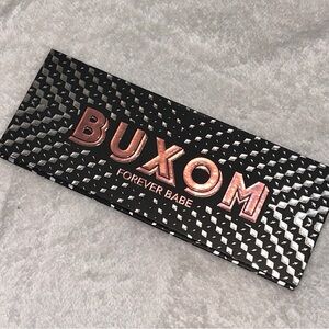 Buxom Forever Babe Palette in Black and Rose Gold